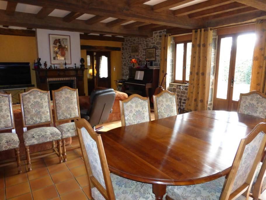 Bed and Breakfast Les Petites Chapelles Saint-Pierre-de-Plesguen Екстер'єр фото