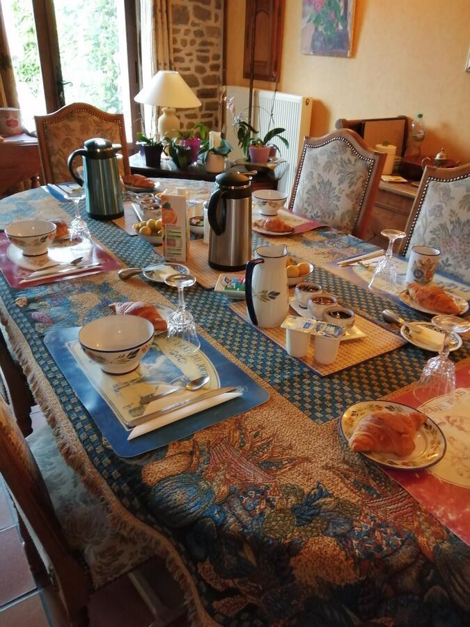 Bed and Breakfast Les Petites Chapelles Saint-Pierre-de-Plesguen Екстер'єр фото